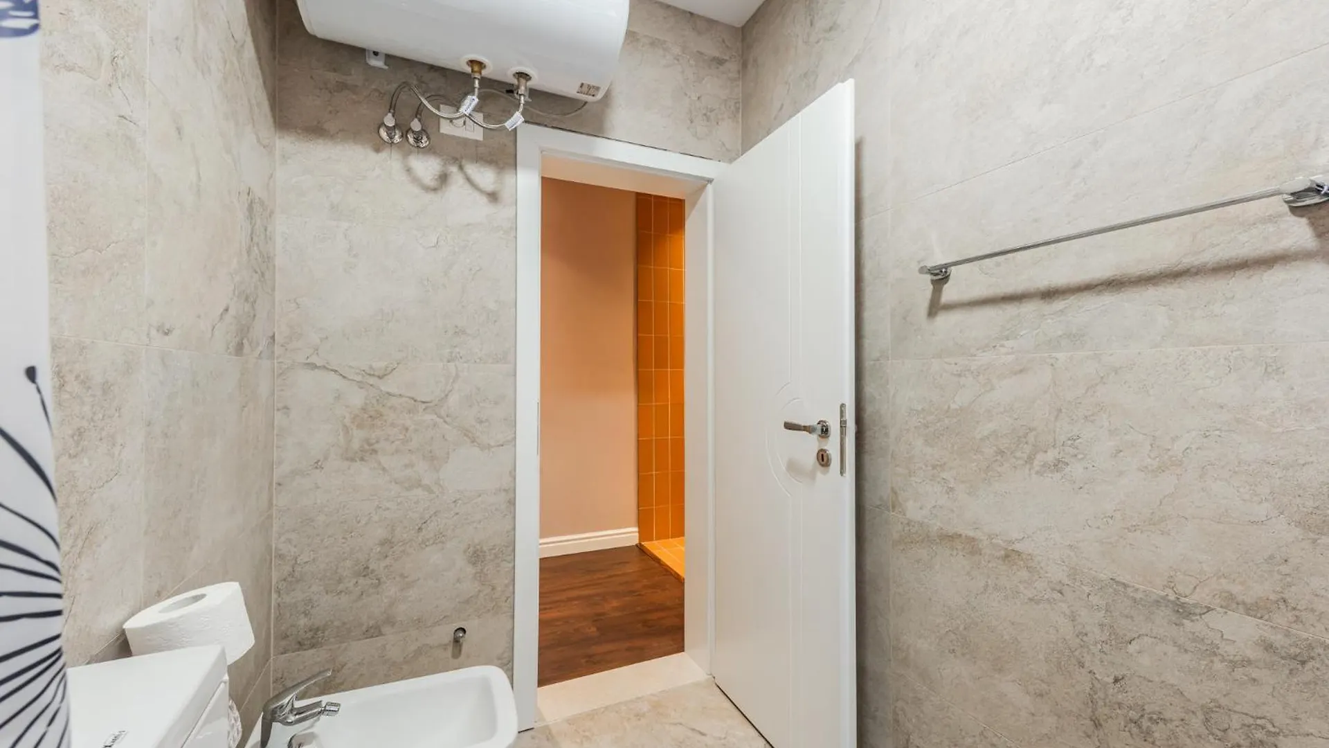 Moskat Apartments By Kondo Stays Tirana