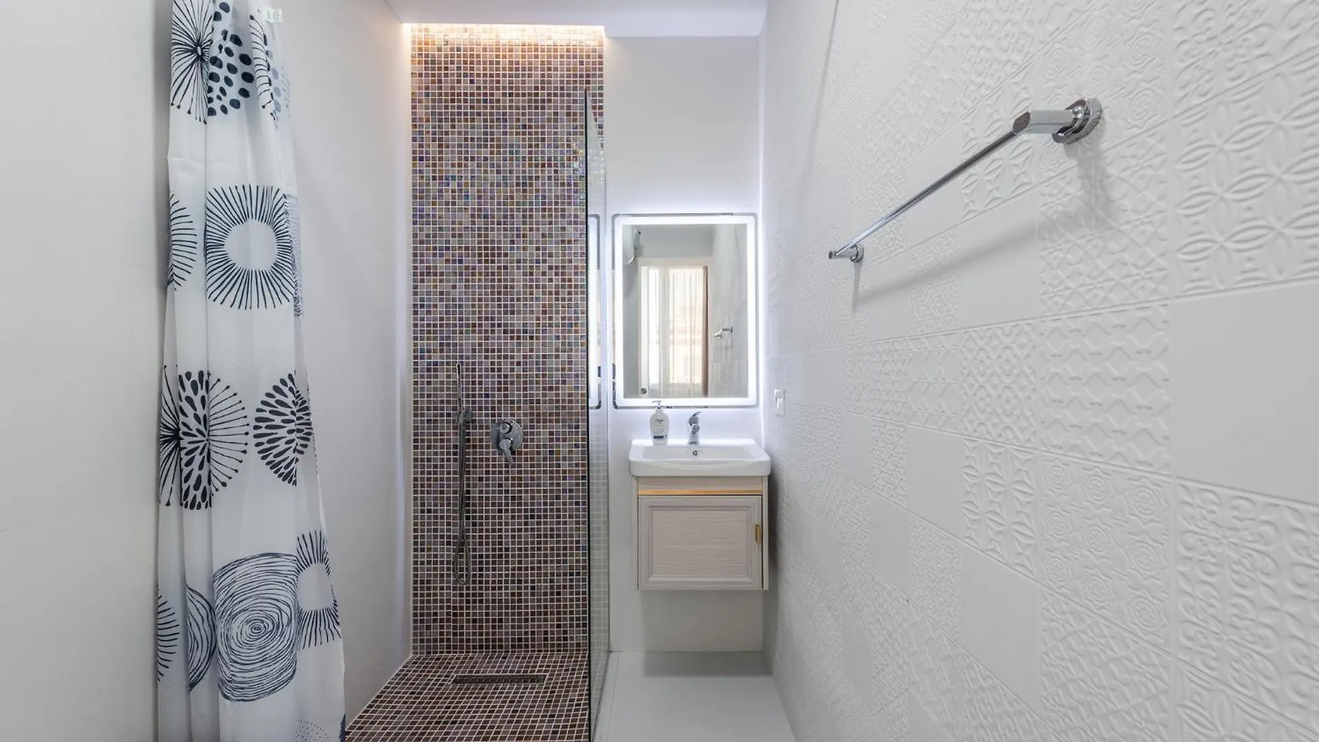 Moskat Apartments By Kondo Stays Tirana