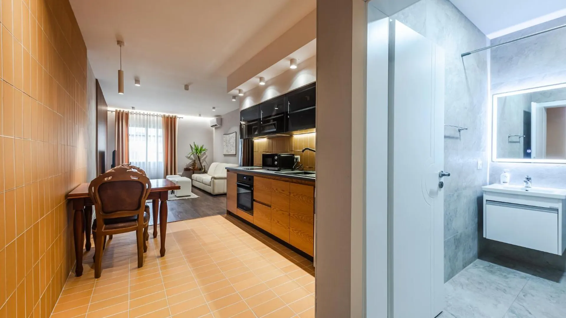 Moskat Apartments By Kondo Stays Tirana Albania