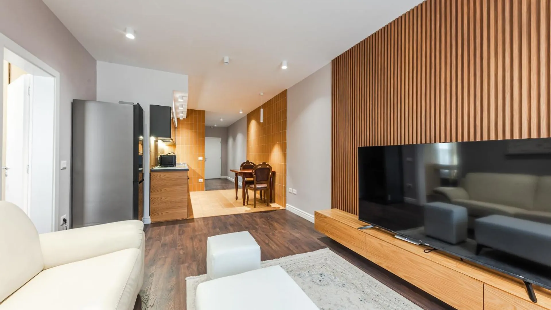 Moskat Apartments By Kondo Stays Tirana